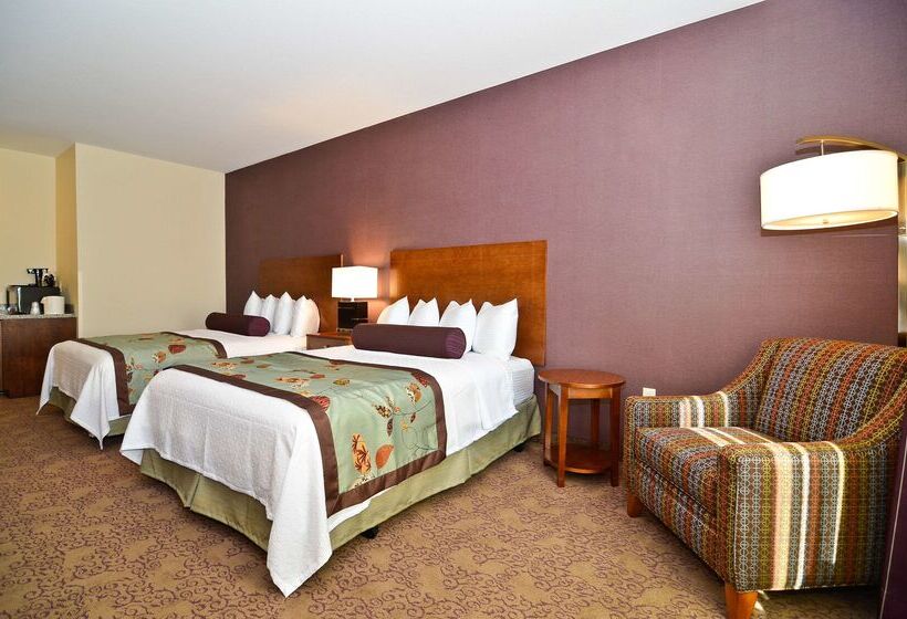 فندق Best Western Plus Carousel Inn & Suites Burlington
