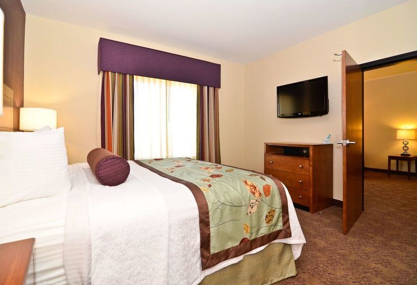 فندق Best Western Plus Carousel Inn & Suites Burlington