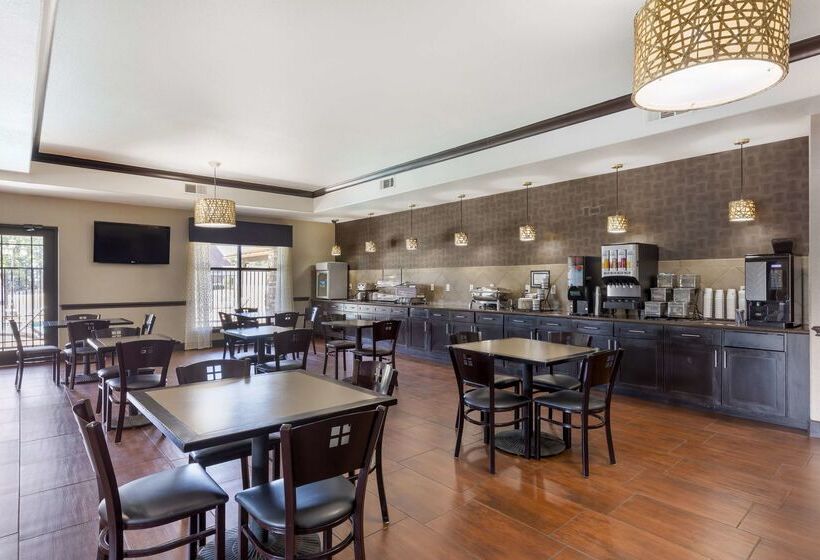 هتل Best Western Plus Classic Inn And Suites