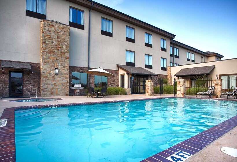 ホテル Best Western Plus Emory At Lake Fork Inn & Suites