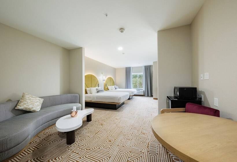 ホテル Blanco River