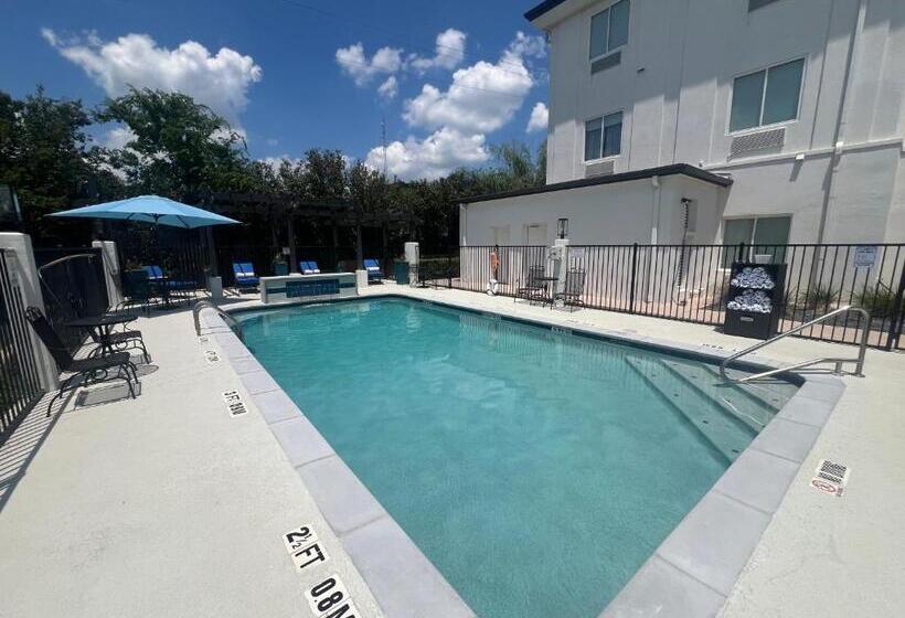 ホテル Blanco River