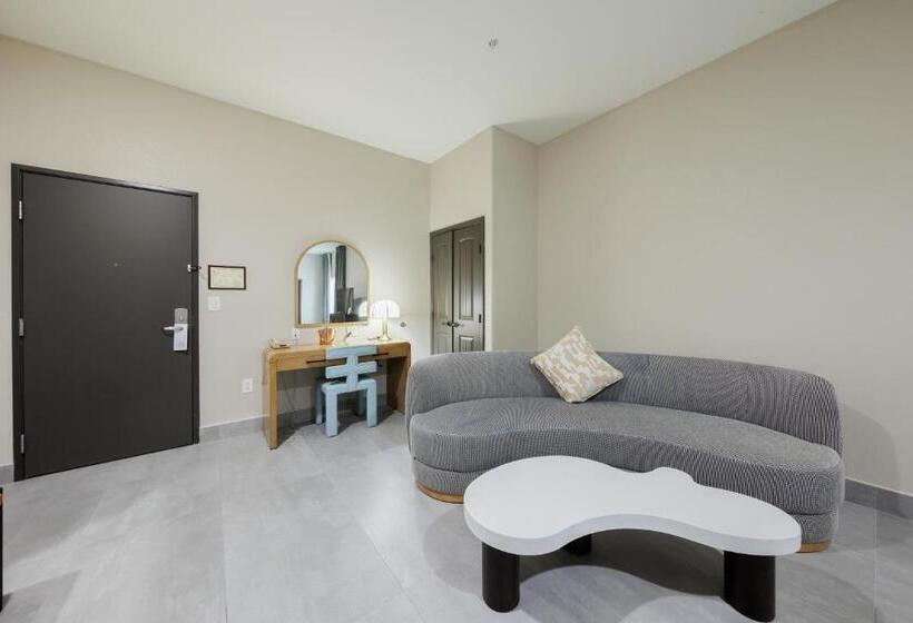 ホテル Blanco River