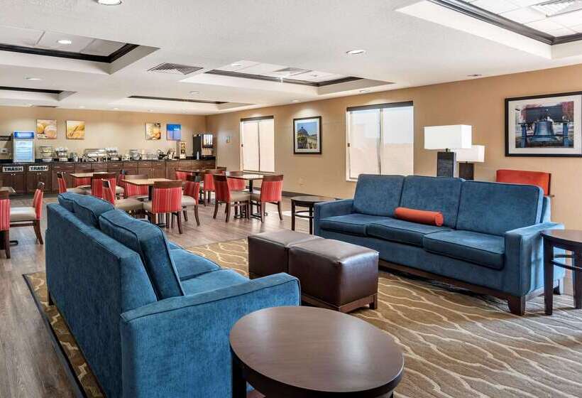 فندق Comfort Inn & Suites