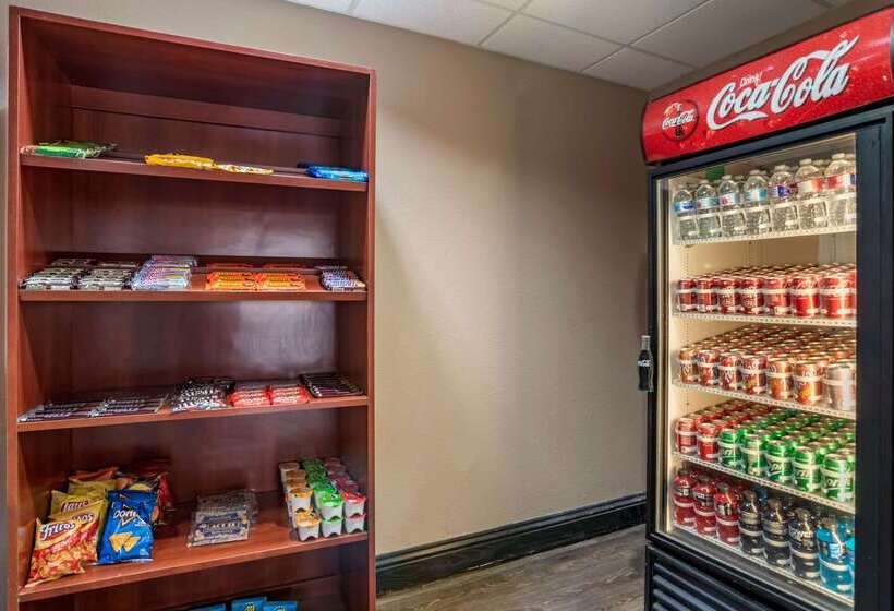 فندق Comfort Inn & Suites