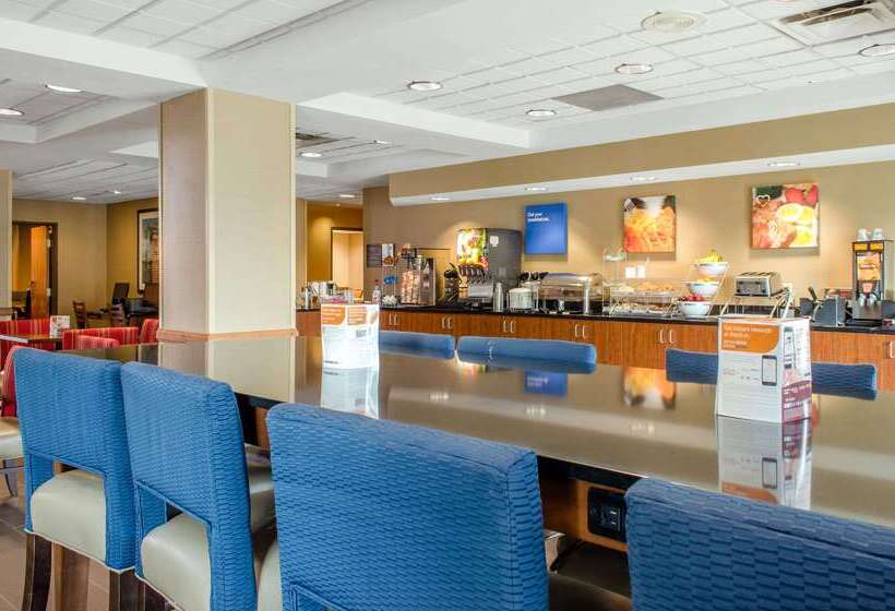 فندق Comfort Inn & Suites Biloxid Iberville