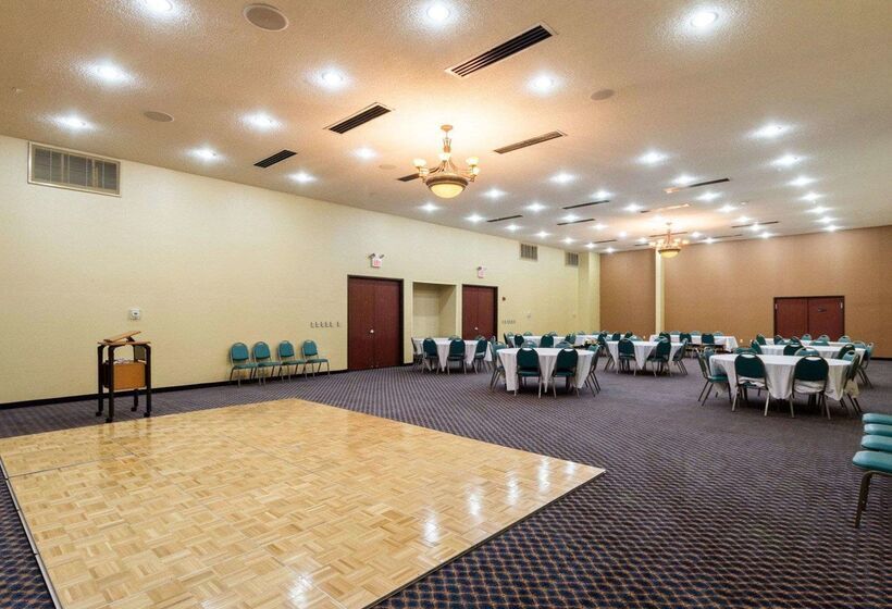 فندق Comfort Inn & Suites