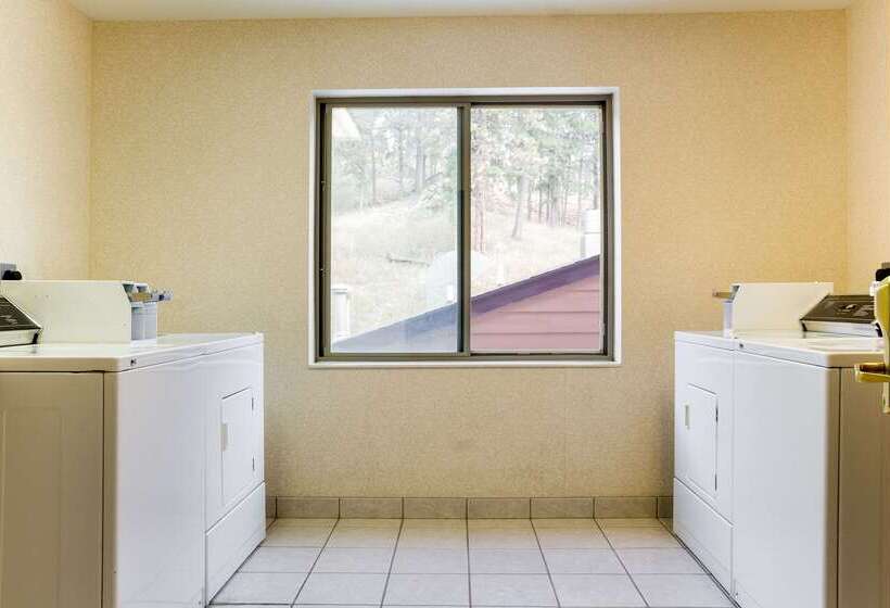 בית מלון כפרי Comfort Inn & Suites