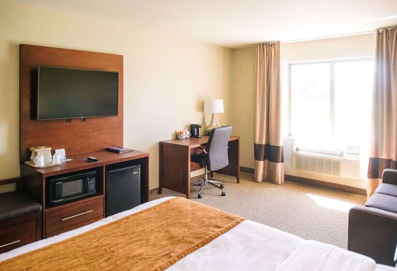 בית מלון כפרי Comfort Inn & Suites