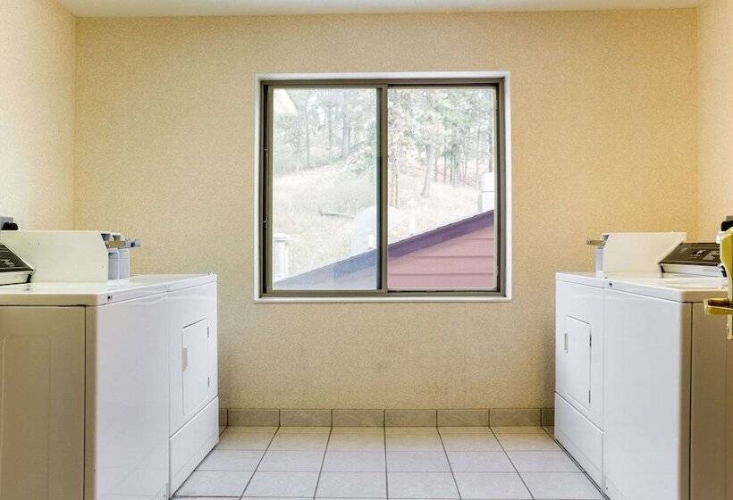 בית מלון כפרי Comfort Inn & Suites