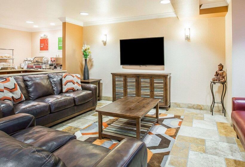 فندق Comfort Inn & Suites Salinas