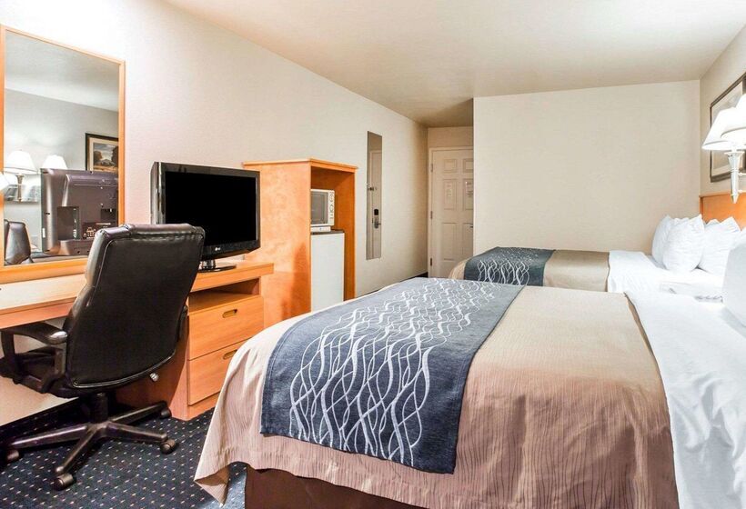 فندق Comfort Inn & Suites Salinas