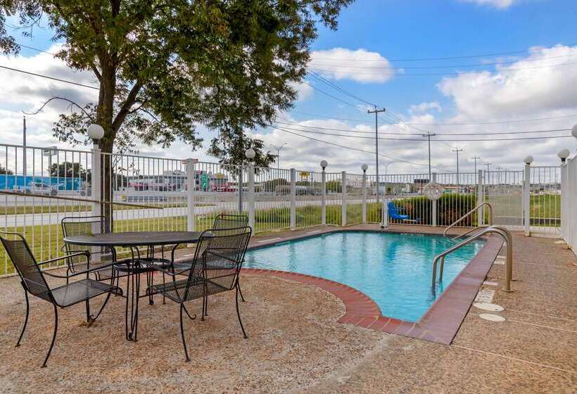 호텔 Comfort Inn & Suites Selma Near Randolph Afb