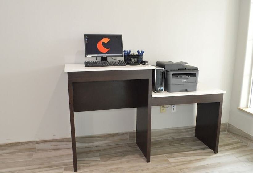 호텔 Comfort Inn & Suites Selma Near Randolph Afb