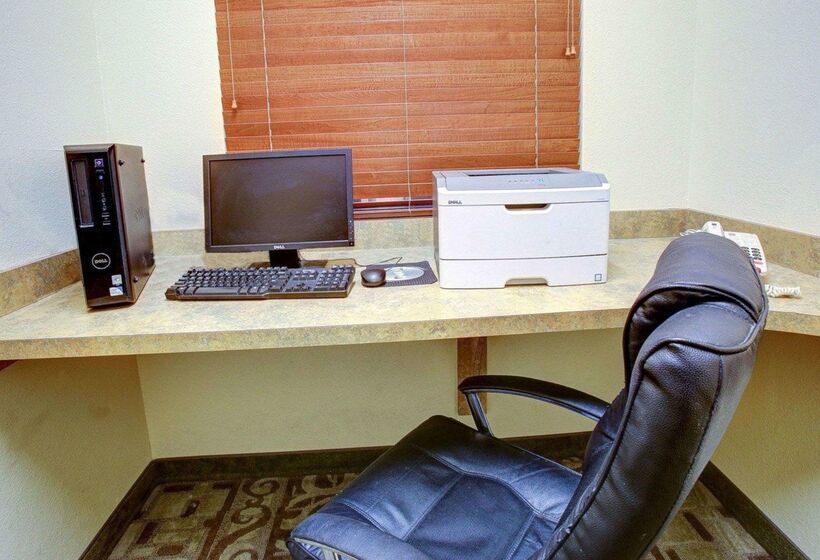 ホテル Comfort Suites