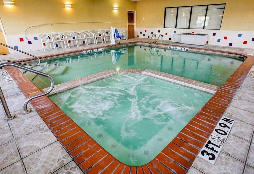 ホテル Comfort Suites