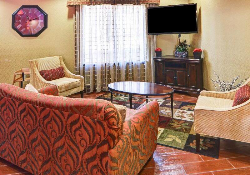 ホテル Comfort Suites Lake Worth