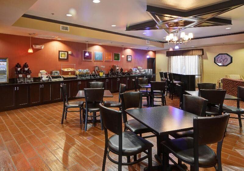 ホテル Comfort Suites Lake Worth