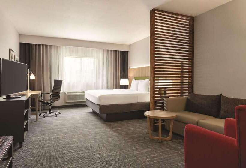 هتل Country Inn & Suites By Radisson, Byram Jackson South, Ms