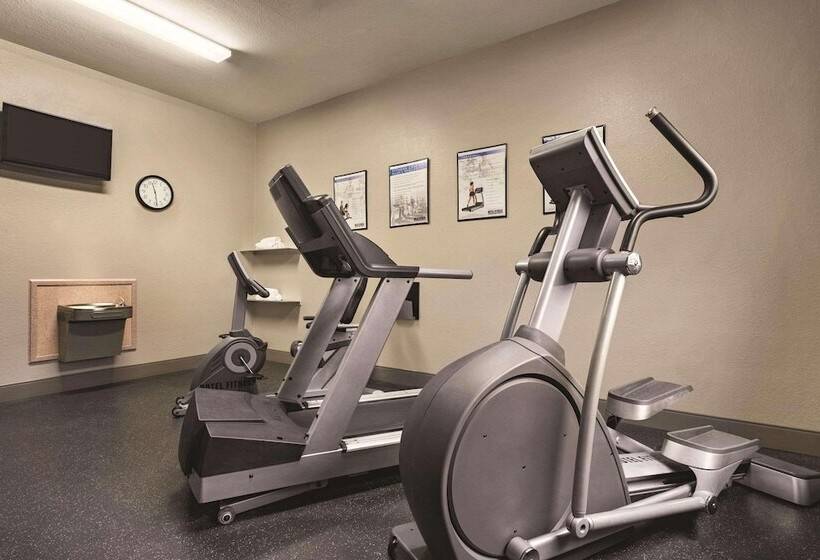 فندق Country Inn & Suites By Radisson, Byram Jackson South, Ms