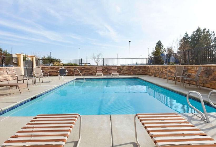 ホテル Country Inn & Suites By Radisson, Dixon, Ca  Uc Davis Area