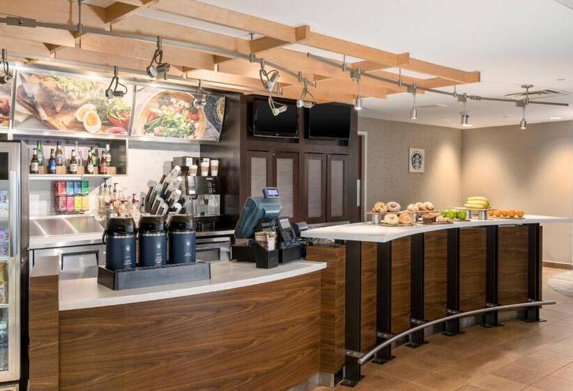 فندق Courtyard Philadelphia Valley Forge Collegeville