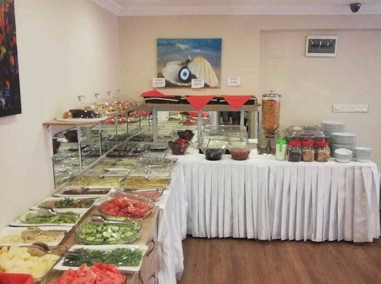 酒店 Crowded House