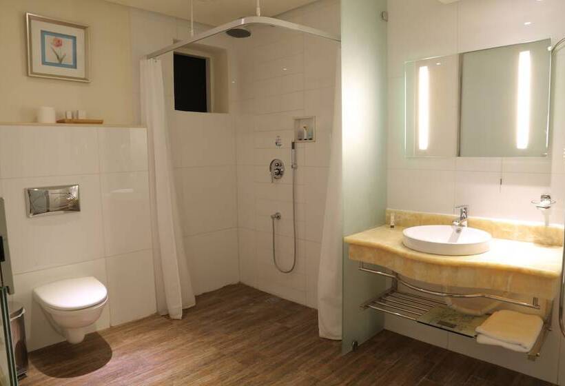 Отель Warwick Al Dabab Riyadh