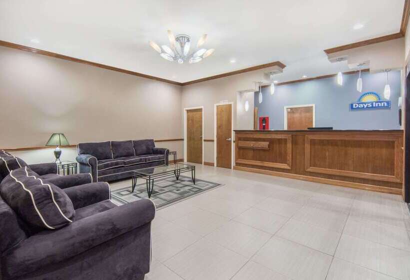 فندق Days Inn By Wyndham Baytown East