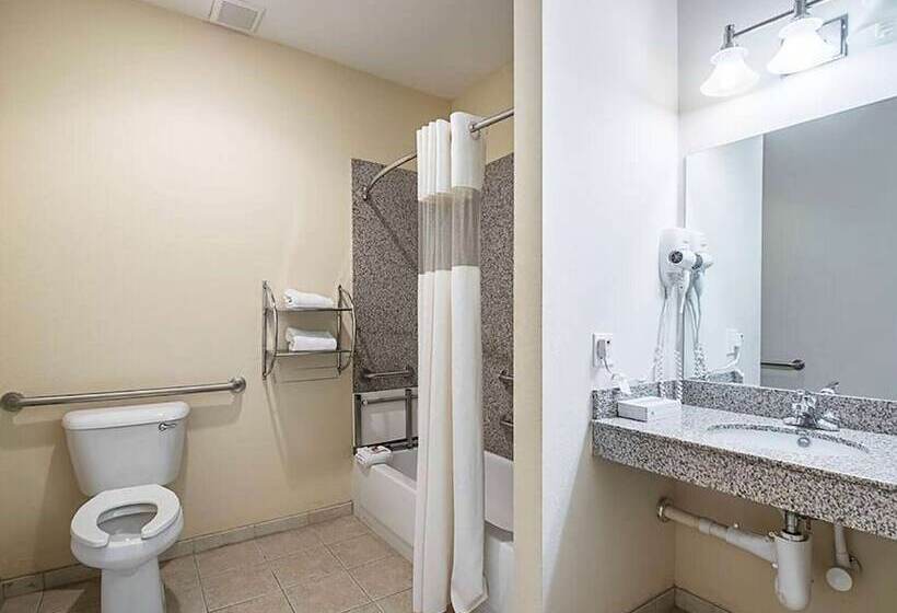 هتل Days Inn By Wyndham Copperas Cove