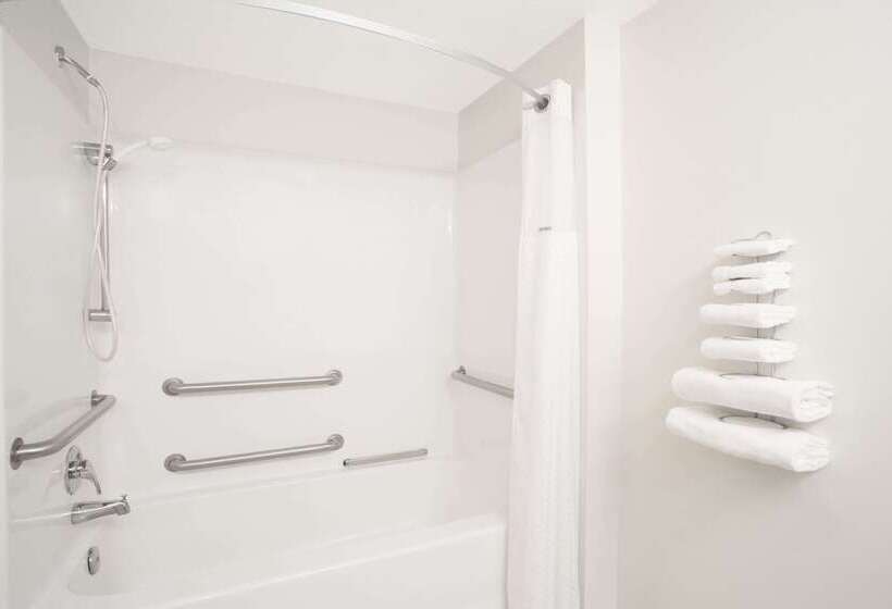 בית מלון כפרי Days Inn By Wyndham Custer