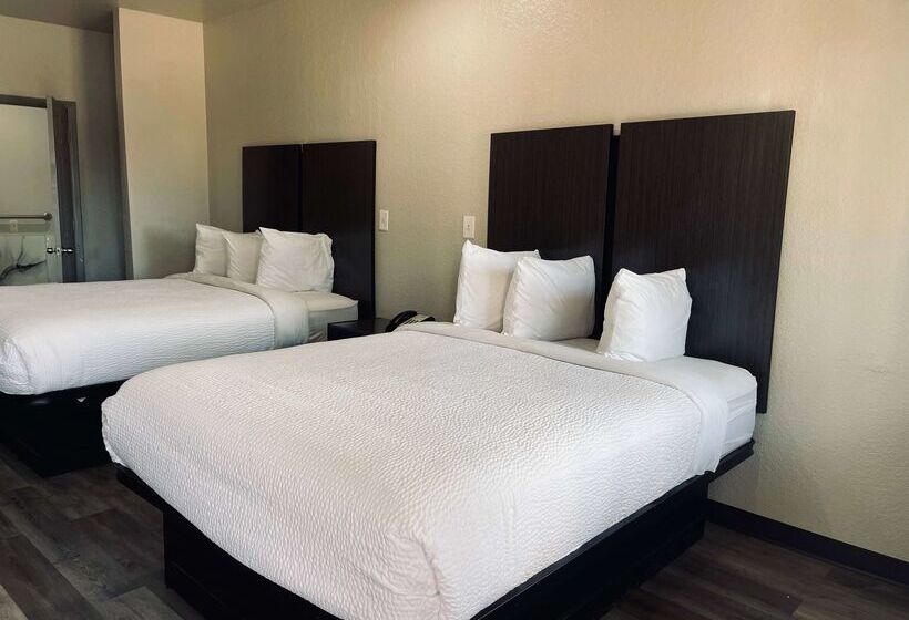 Отель Days Inn By Wyndham Dickinson Tx