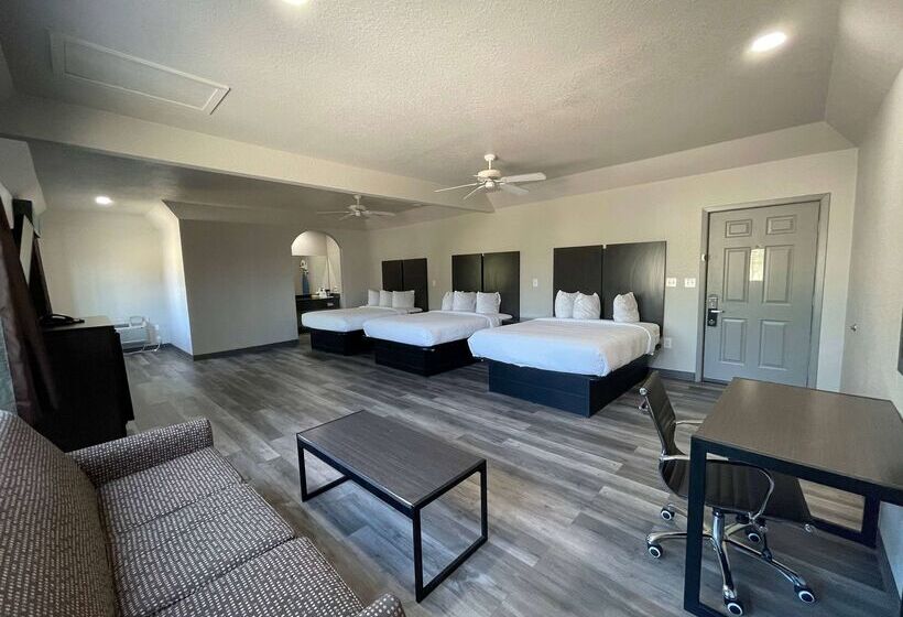 Отель Days Inn By Wyndham Dickinson Tx