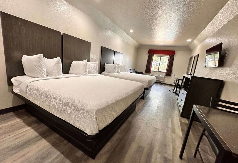 Отель Days Inn By Wyndham Dickinson Tx