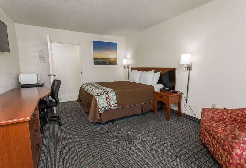 Отель Days Inn By Wyndham Dillon