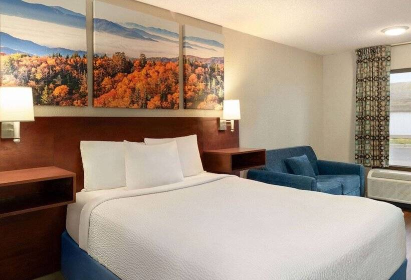 Отель Days Inn By Wyndham Dillon