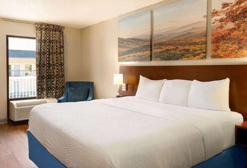 Отель Days Inn By Wyndham Dillon