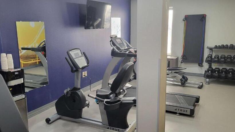 فندق Best Western Doswell