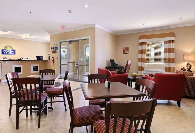 酒店 Days Inn & Suites By Wyndham Cabot