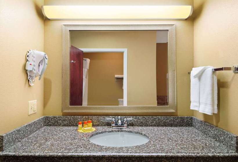 酒店 Days Inn & Suites By Wyndham Cabot