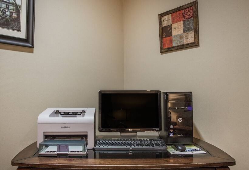 酒店 Days Inn & Suites By Wyndham Cabot