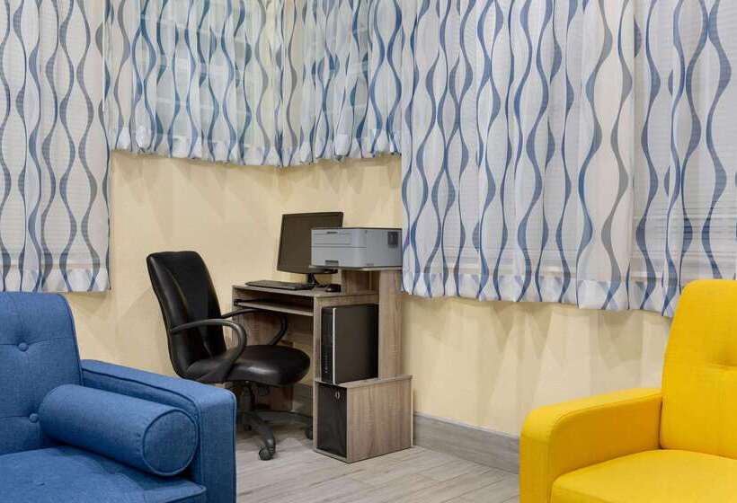 酒店 Days Inn & Suites By Wyndham Dfw Airport South Euless