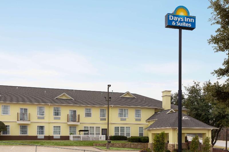 酒店 Days Inn & Suites By Wyndham Dfw Airport South Euless
