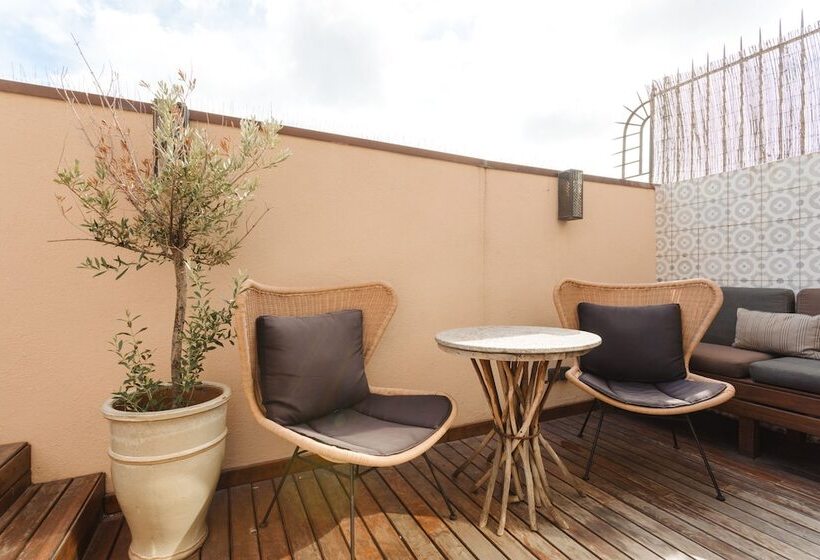 Отель Do Plaça Reial Powered By Sonder