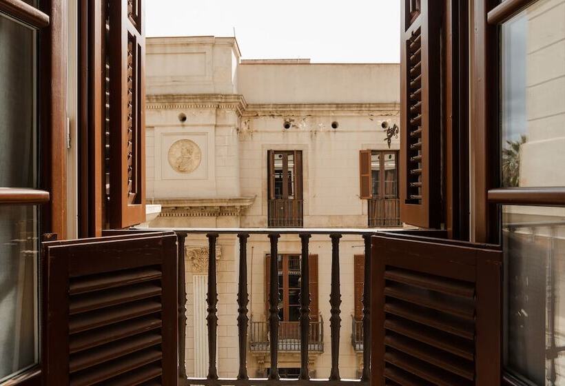 Отель Do Plaça Reial Powered By Sonder