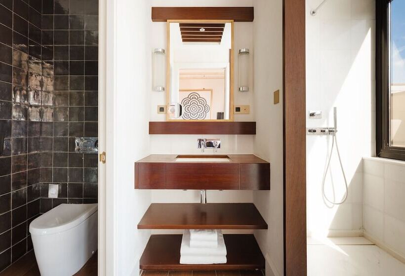 Отель Do Plaça Reial Powered By Sonder