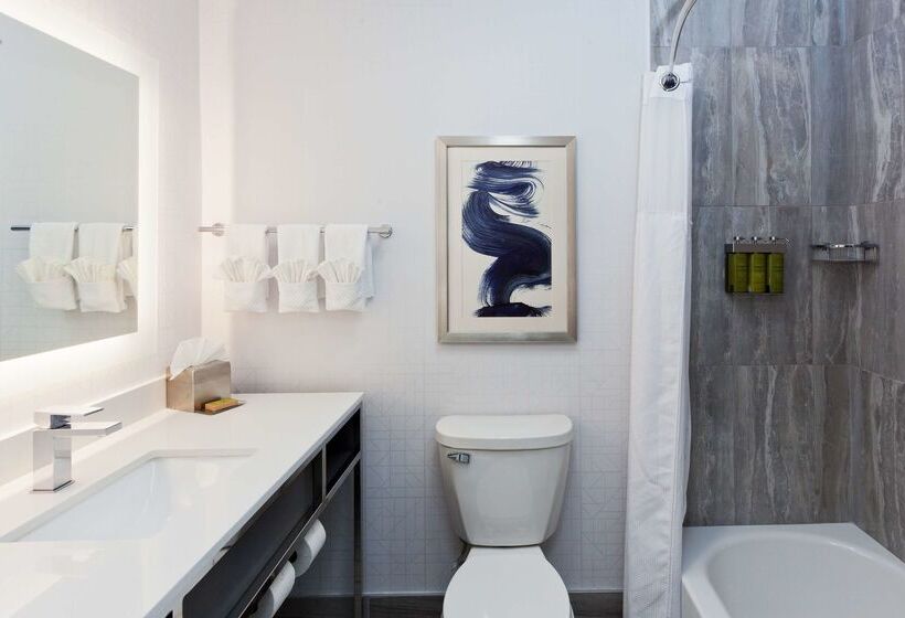 هتل Doubletree By Hilton Dothan, Al