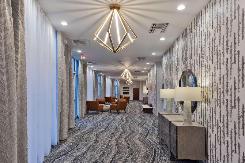 هتل Doubletree By Hilton Dothan, Al