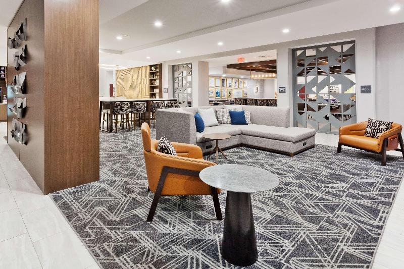 هتل Doubletree By Hilton Dothan, Al