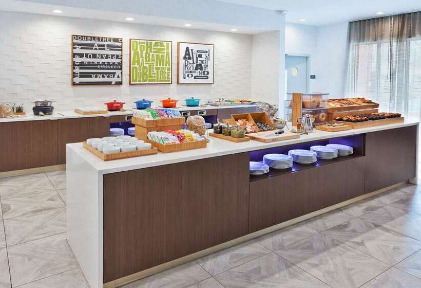 هتل Doubletree By Hilton Dothan, Al